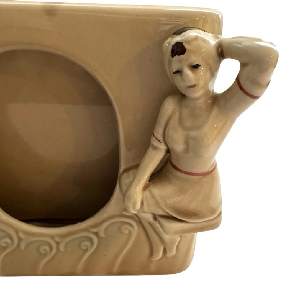 Vintage Tan Ceramic Picture Frame with Figurine Enesco 1979 beach house